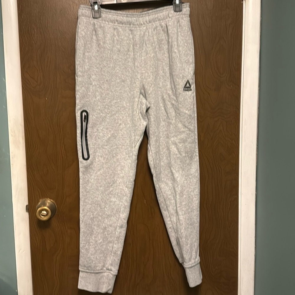 Reebok gray sweatpants size S